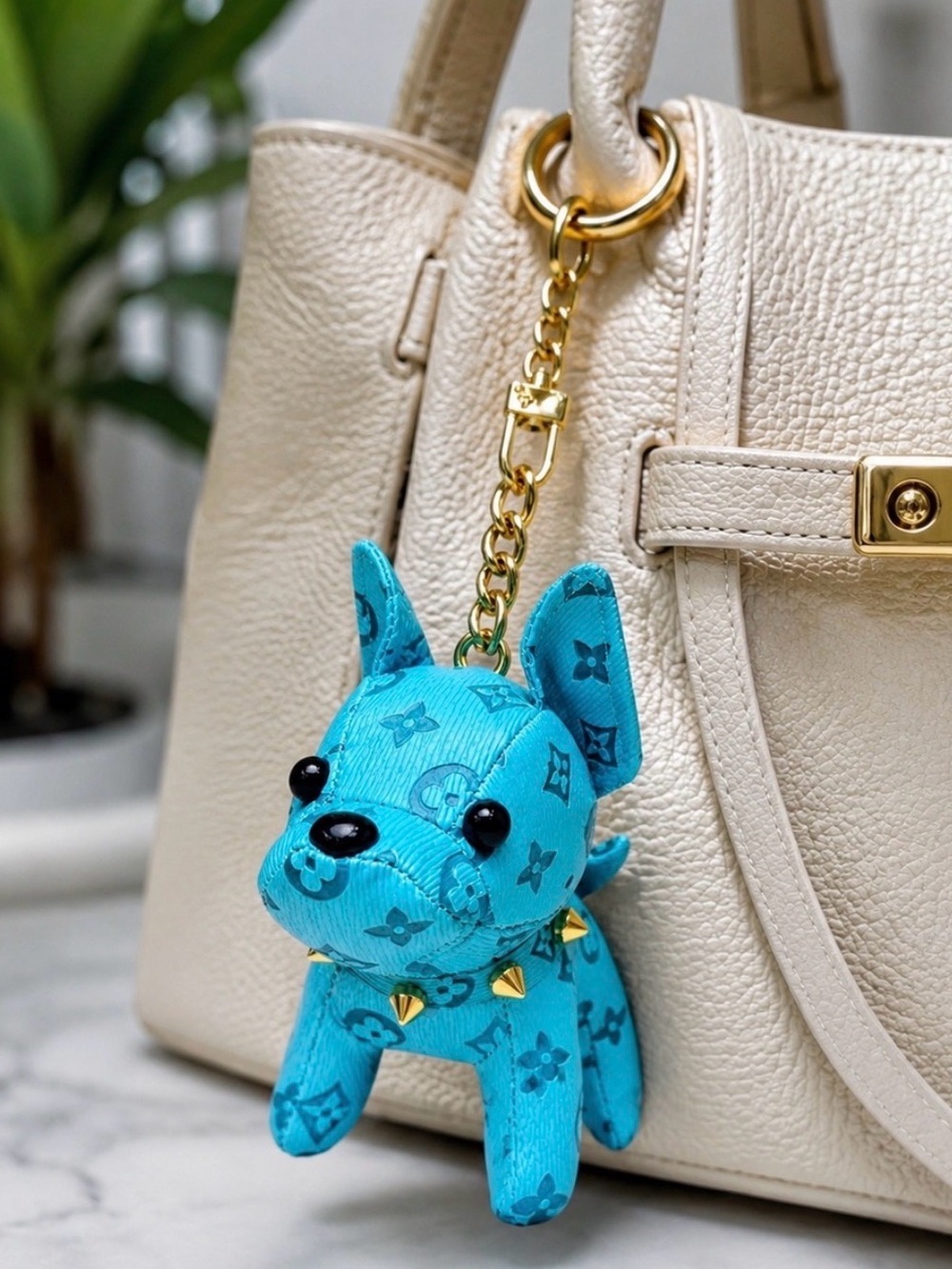 Luxury Blue Dog Key Charm with Gold Chain and Studs - Picture 4 of 6
